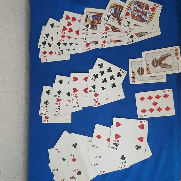 4/$20 VTG Harley Davidson playing cards (flawed) - Picture 5 of 9